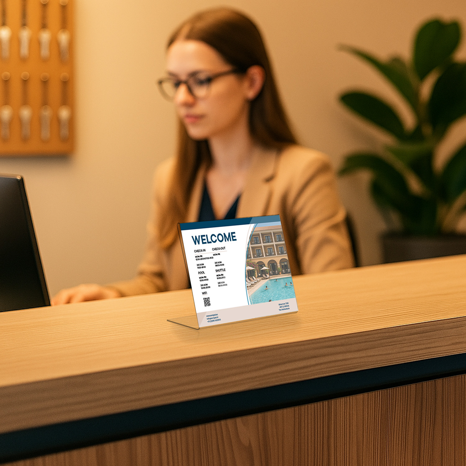 Europel Porte-Cartes Budget L-Stand A6 1,5 mm Horizontal Acrylique – Lot de 10